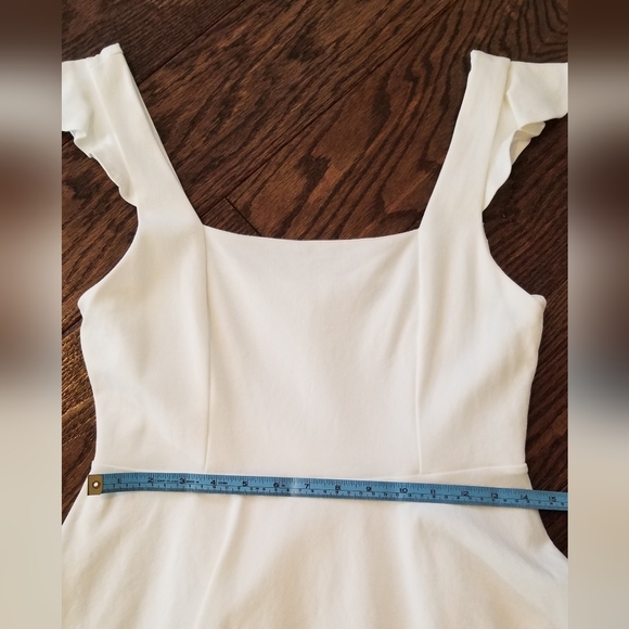 White cocktail dress - Picture 2 of 4